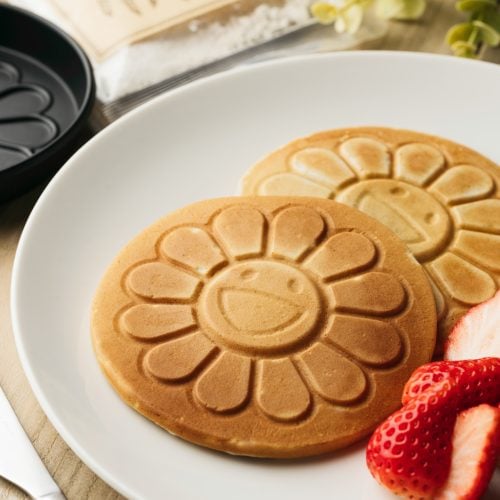 【基本の焼き方レシピ公開】4月号の付録「お花パンケーキパン」を使って、キレイなパンケーキを焼こう！