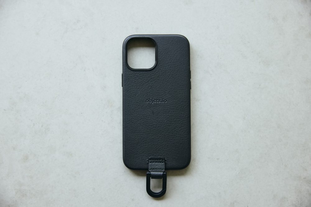 ショルダーストラップ付 MagSafe対応iPhoneケース