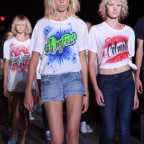 ALEXANDER WANGで自分だけのペイントTシャツ、デニムを作るチャンス!!