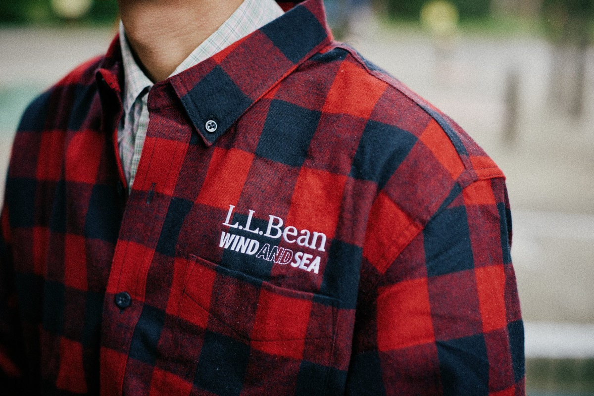 トラディショナルなネルシャツは、L.L.Beanの心地よいフランネル素材のボディはそのままに、冬の装いのポイントとなるバッファローチェック柄をチョイス。