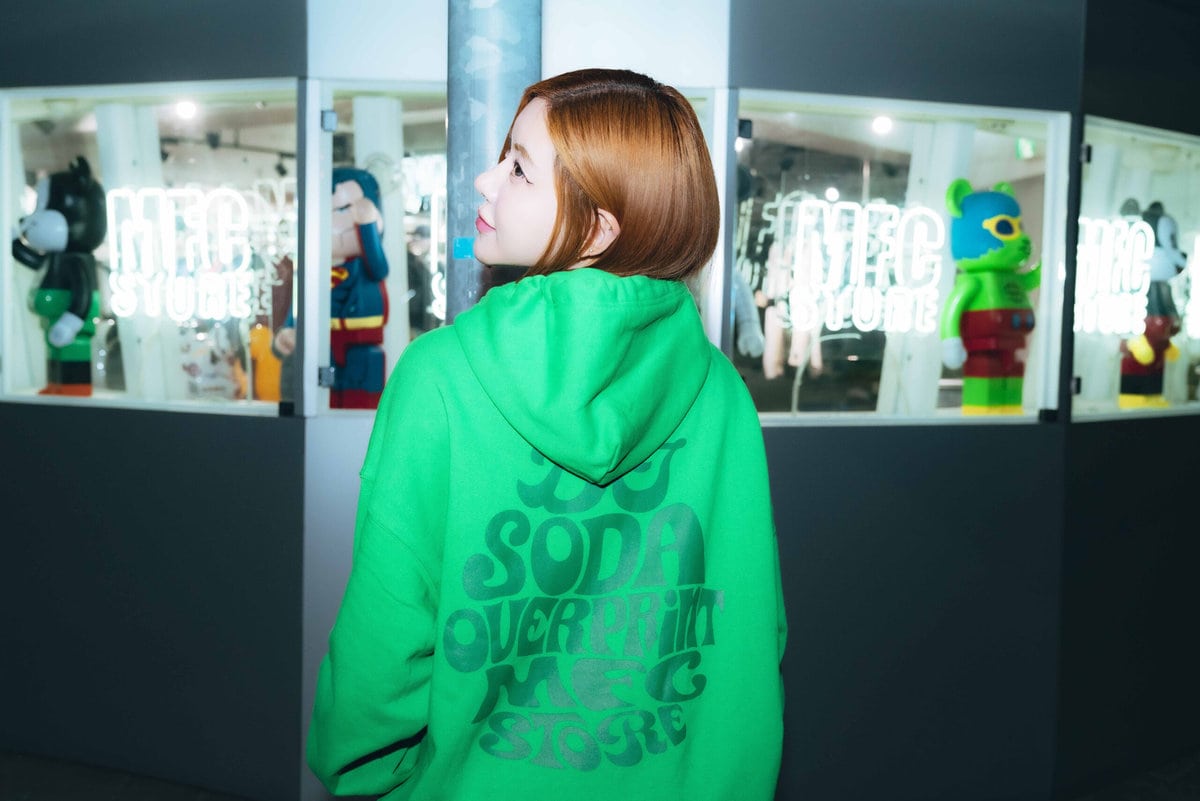 MFC STORE × over print × DJ SODA Ver. COTOH HOODIE ¥13,200（1月2日[火]22:00：MSF STORE全店舗にて発売、1月5日[金]19:00：MFC STORE Official Online Storeにて発売）