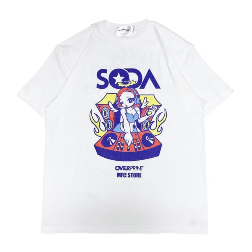 MFC STORE × over print × DJ SODA Ver. 3saki S/S TEE ¥6,600（1月6日[土]19:00：MFC STORE Official Online Storeにて発売）