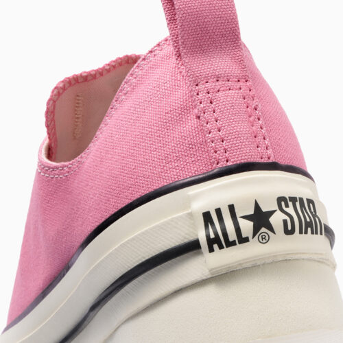 ALL STAR SHARKSOLE OX ¥8,250（ピンク）