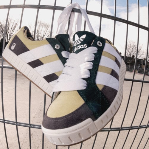 アディダス オリジナルス（adidas Originals）から、ストリートカルチャーに大きな影響を与えてきたA BATHING APE®との最新のコラボレートモデル「adidas N BAPE®」をリリースする。CONFIRMEDアプリにて2024年4月16日（火）17:00より抽選受付開始となる。