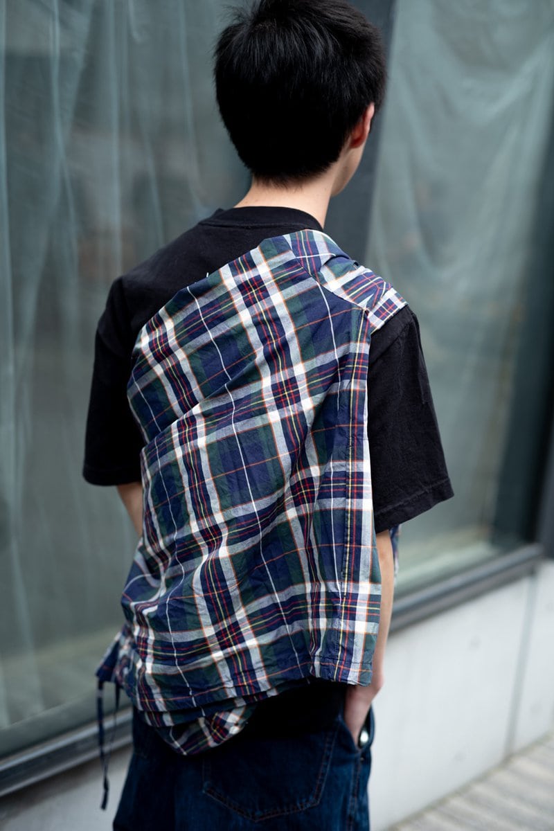 【ファッションスナップ】アクの強いアニメTシャツコーデはサイズバランスに気をつけろ！