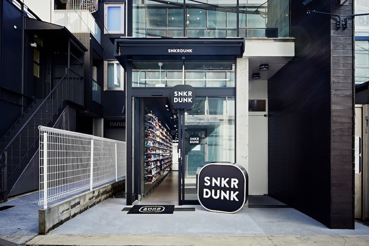 SNKRDUNK 原宿店