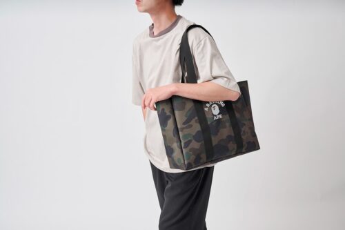 smart2024年10月号（通常号） A BATHING APE®
「1ST CAMO」柄
ビッグトート 