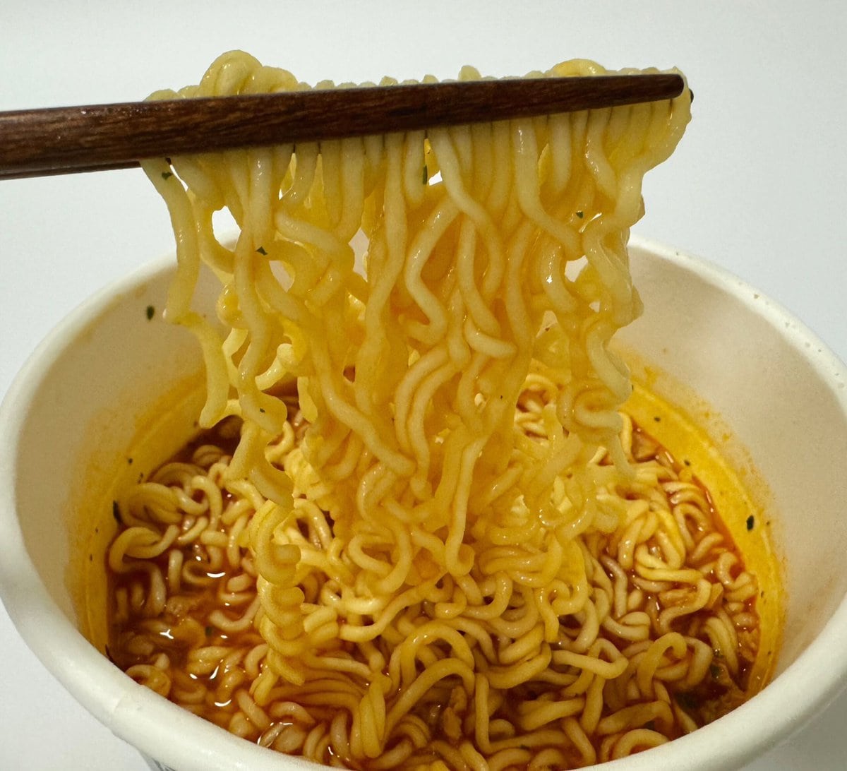 辛ラーメン スパイシーチキン カップ