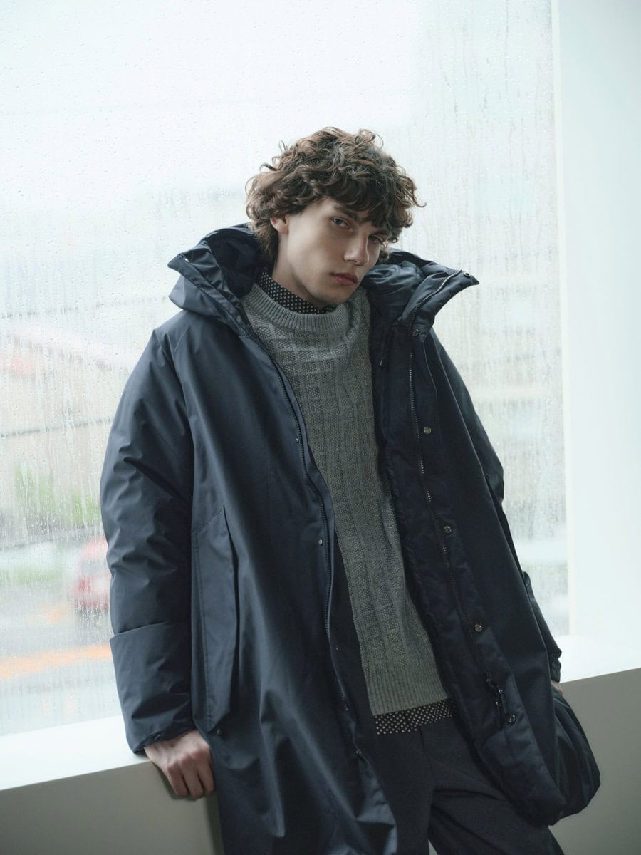 URBAN RESEARCH ROSSO×+phenixでは、全てのアイテムに WINDSTOPPER BY GORE-TEX LABS の素材を採用。優れた防風性と高い透湿性により、快適な着心地を提供する。