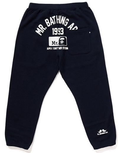 Mr. BATHING APE®のパンツ