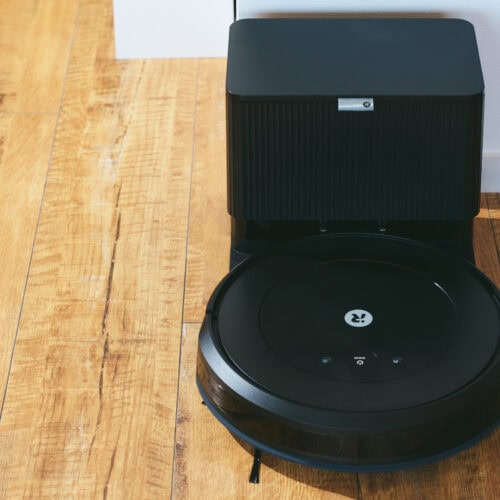 Roomba Combo 2 Essential ロボット ＋ AutoEmpty™ 充電ステーション