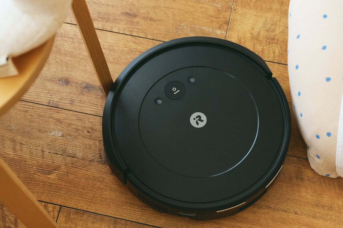 「あのルンバが5万円代で手に入る！」Roomba Combo 2 Essential ロボット ＋ AutoEmpty™ 充電ステーションを試してみたら…