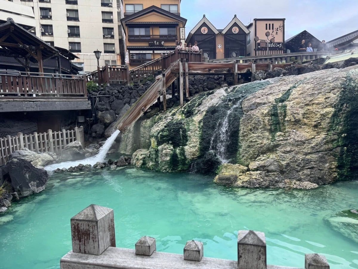 「草津温泉を満喫する3つの方法」湯もみ、上州牛のひつまぶし、極上のホテル、この3つさえあればいい！