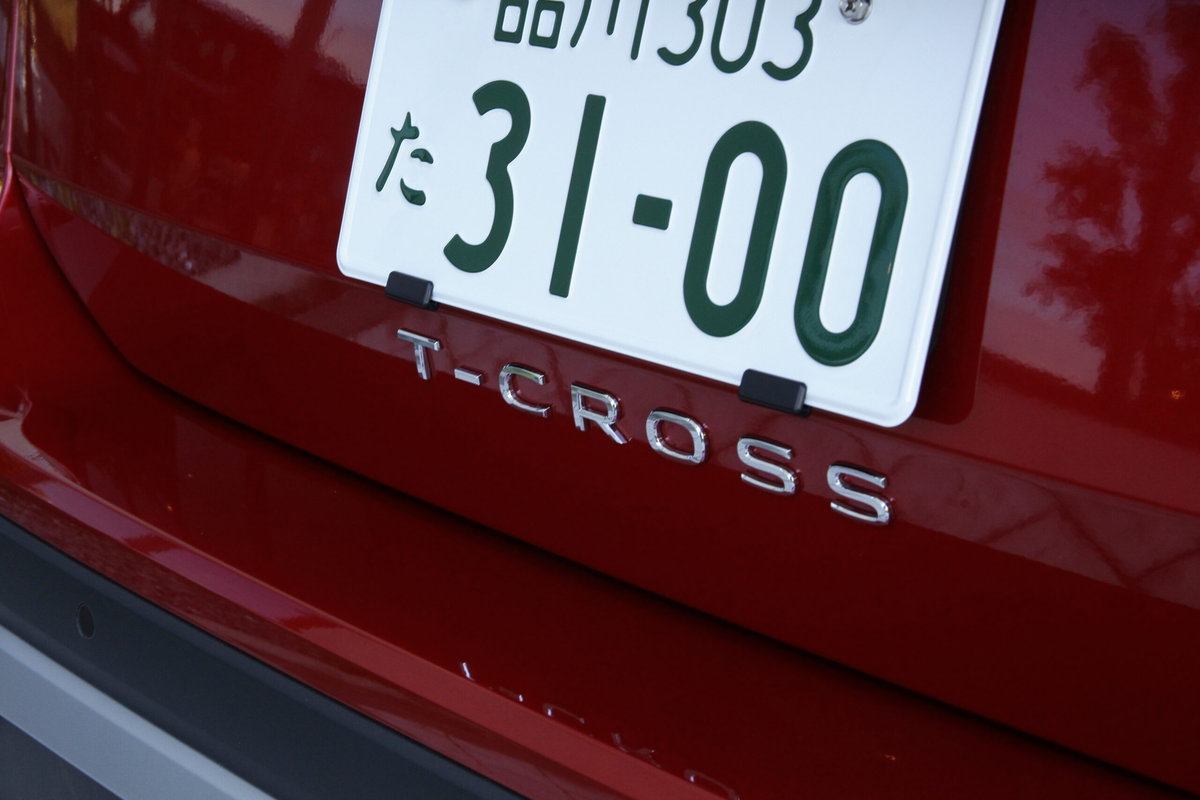 日本で人気の輸入コンパクトSUV「T-cross」