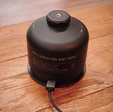 アウトドアでお馴染みのOD缶がモバイルバッテリーになった『ROOT CO. OD CANISTER BATTERY』