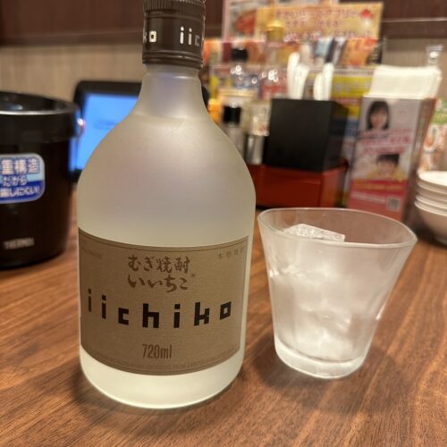 「バーミヤンは居酒屋顔負けの飲みスポット!?」焼酎ボトルキープとドリンクバーで極上の“焼酎割り”が完成！組み合わせも無限にあるぞ…