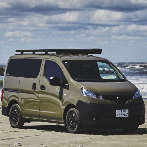 「オートバックス50周年記念車がかっこよすぎ」“GMLVAN C-01 Limited Edition”の全貌に迫る