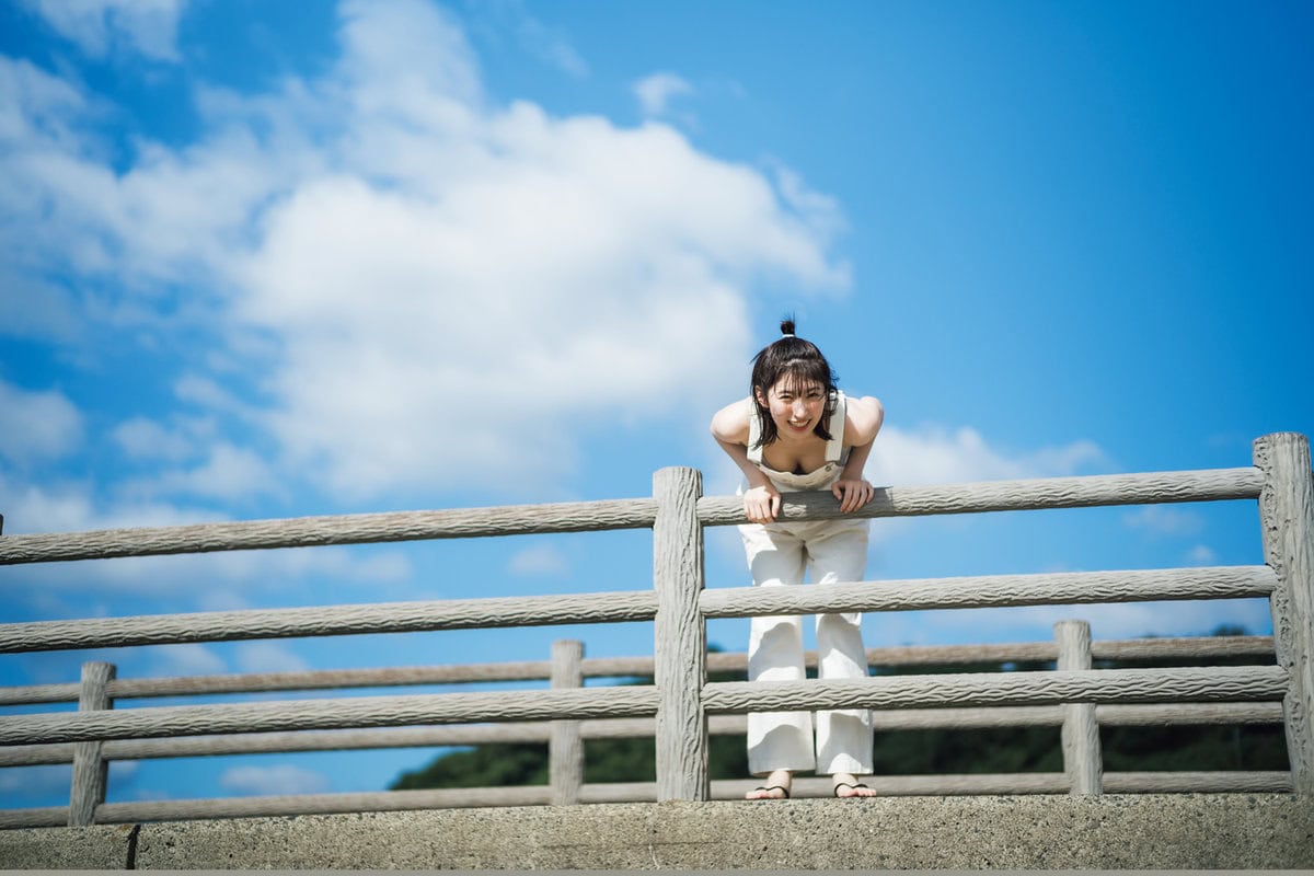 ⽇⽐美思1st写真集『朝食ってビュッフェですか』