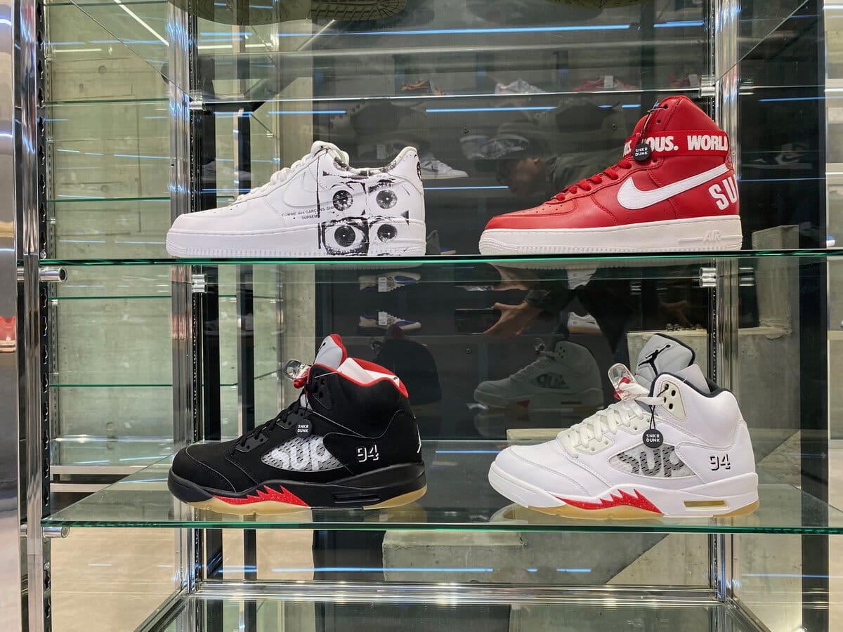 SNKRDUNK 原宿店