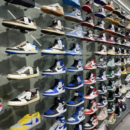 SNKRDUNK 原宿店