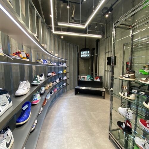 SNKRDUNK 原宿店