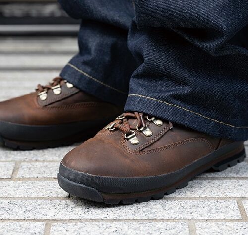 Carhartt WIP Store Shibuya Store Managerの吉田海斗さんがサーフィンへ行くときに愛用しているTimberlandの『EURO HIKER』