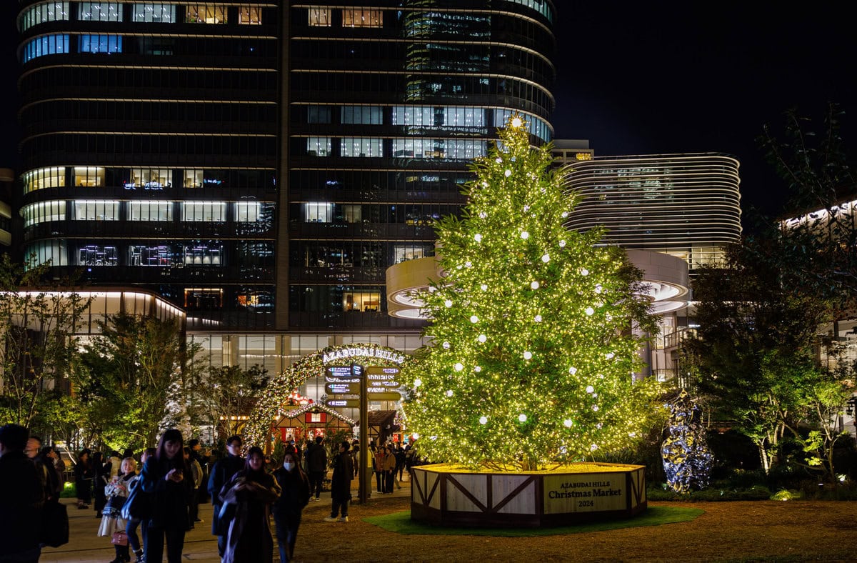 麻布台ヒルズ　クリスマスマーケット