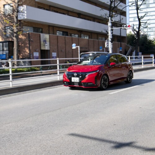 日産　オーラ NISMO tuned e-POWER 4WD