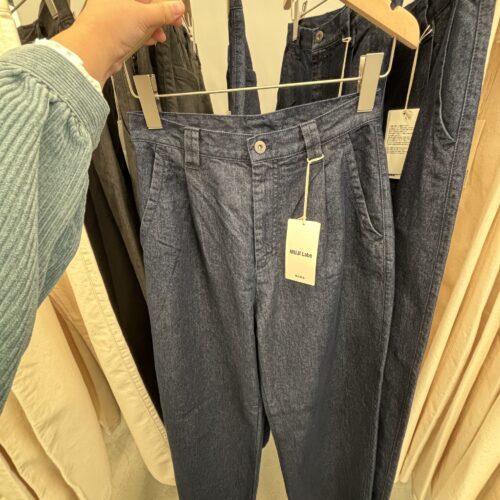 無印良品「婦人　和紙混デニムパンツ」