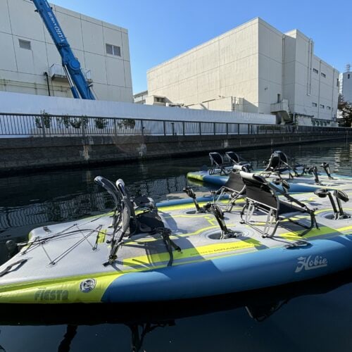 水上版人力車「ホビー足漕ぎカヤックツアー（HOBIE KAYAK TOUR）」