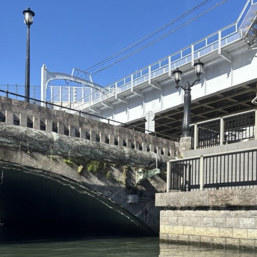 水上版人力車「ホビー足漕ぎカヤックツアー（HOBIE KAYAK TOUR）」