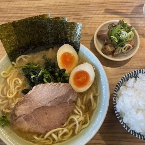 第1位　「横浜家系ラーメンとベイスターズが大好き！」神奈川が誇る“二大巨頭”を愛する理由は？