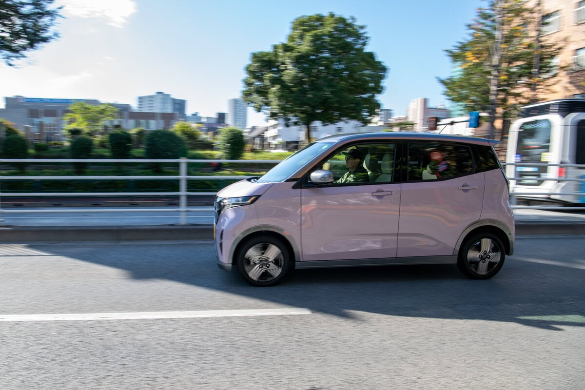 日産　サクラ Gグレード