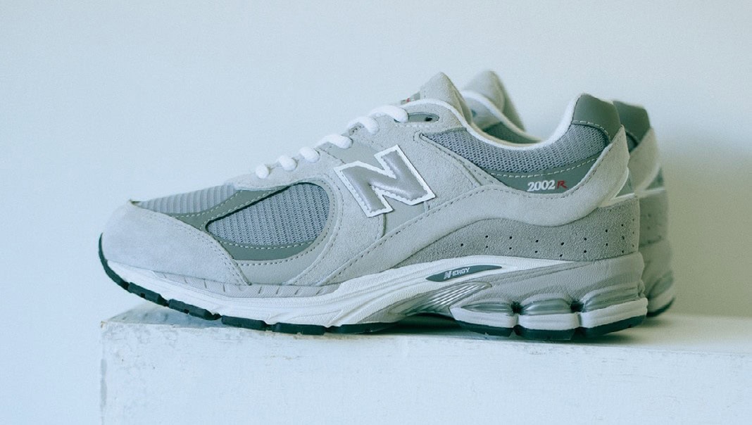 smartスニーカー大賞2024 アクティブワーカー大賞のNew Balance
2002R GTX