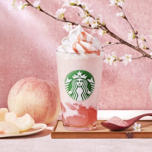 白桃と桜わらびもち フラペチーノ