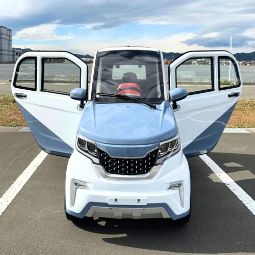 「1人乗り超小型電動ミニカーは利便性と経済性を両立」EV-eCoがスーパーオートバックス MITAKAで期間限定展示！試乗もできる