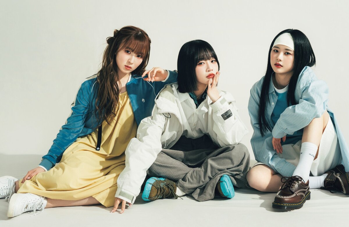 ME:IのSUZU、SHIZUKU、KOKONA