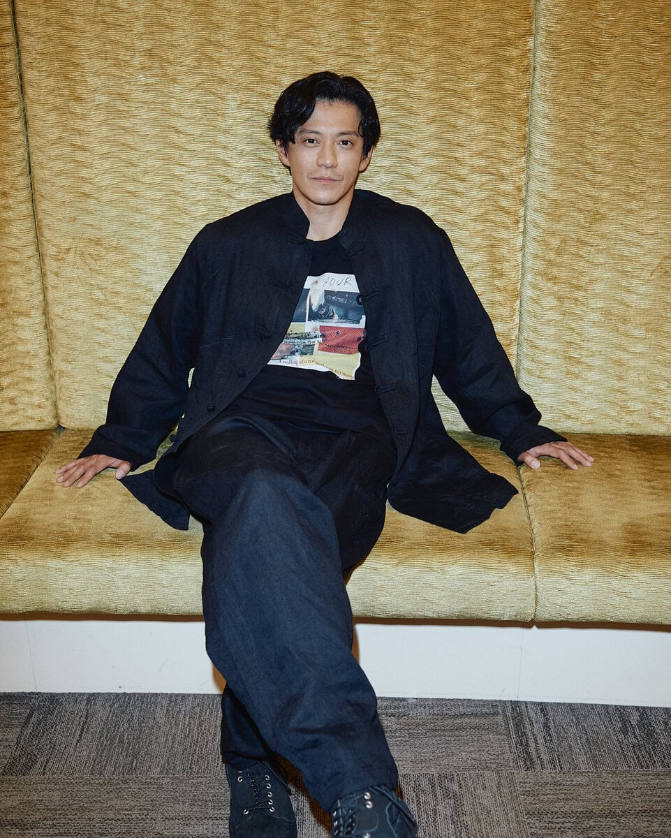 小栗旬が主演を務める映画『フロントライン』が6月13日公開。2020年2月に横浜港に入港し、日本で初となる新型コロナウイルスの集団感染が発生した豪華客船「ダイヤモンドプリンセス」の船内を描く。