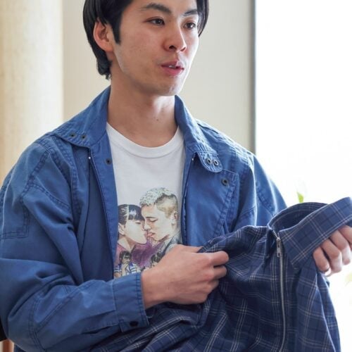 “名品”とするアイテムを教えてくれた、UNDER THE SUN スタッフの谷田誠人さん