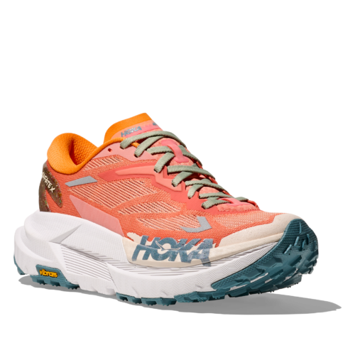 「Mafate X」は、2025年5月15日（木）より、HOKA公式サイト、HOKAストア、一部取扱店舗にて発売開始。ウルトラトレイルランナーの挑戦を支えるべく、極上の快適性・安定性・パフォーマンス性を追求している。