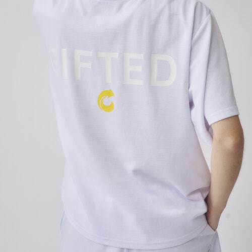 「スタイリストも指名買い！快適すぎるワンマイルウェア」can can×GIFTED限定モデルの着心地がストレスフリーすぎた