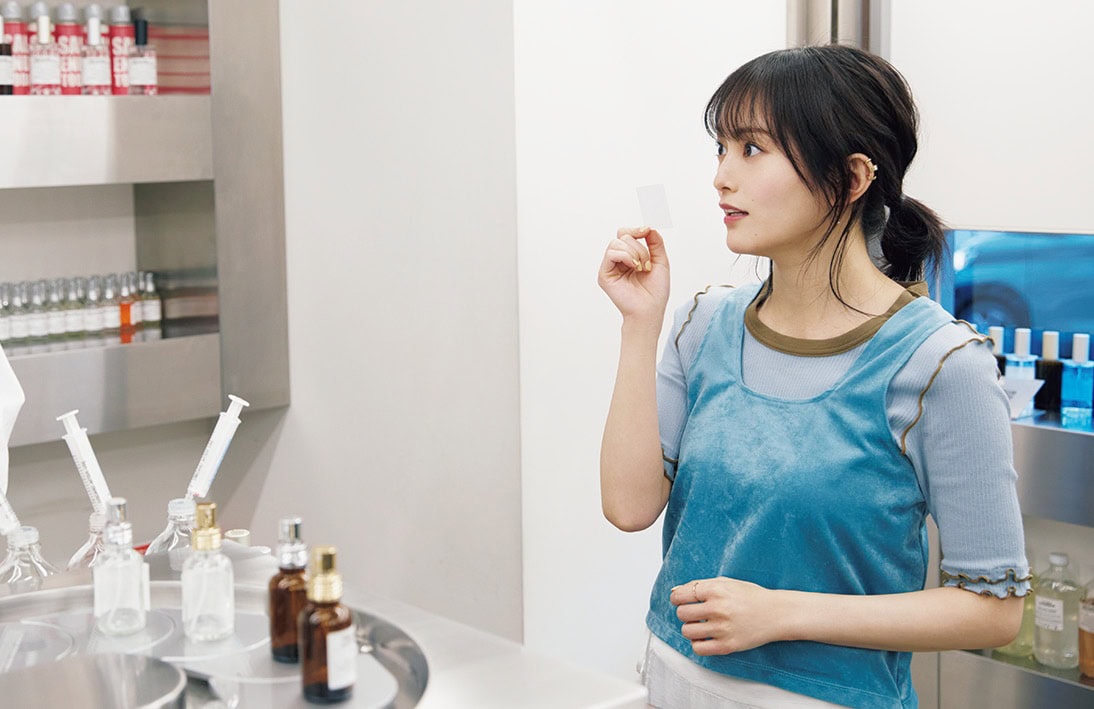 雑誌smart／山本彩の連載「山本彩の今日、何してる？」vol.58 フレグランス作り