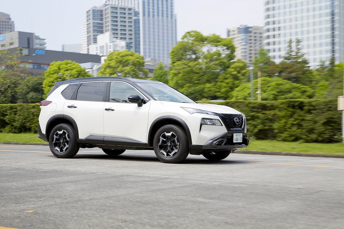 日産 X e-4ORCE エクストリーマーX [3列]