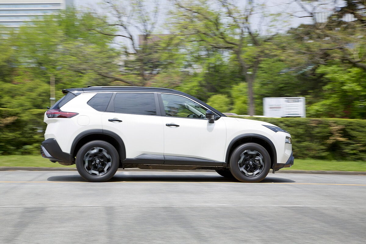 日産 X e-4ORCE エクストリーマーX [3列]