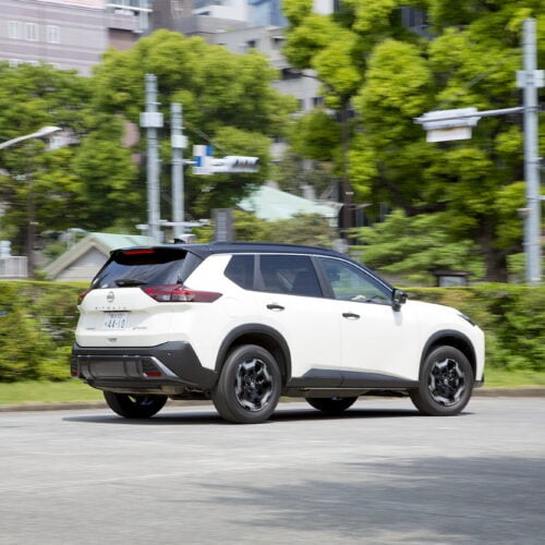 日産 X e-4ORCE エクストリーマーX [3列]