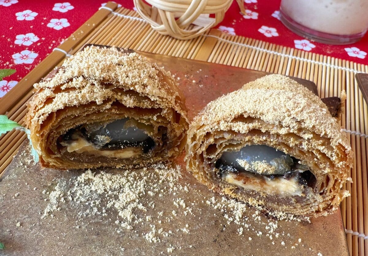 桔梗信玄餅とチョコクロの良いとこどりの絶品メニュー