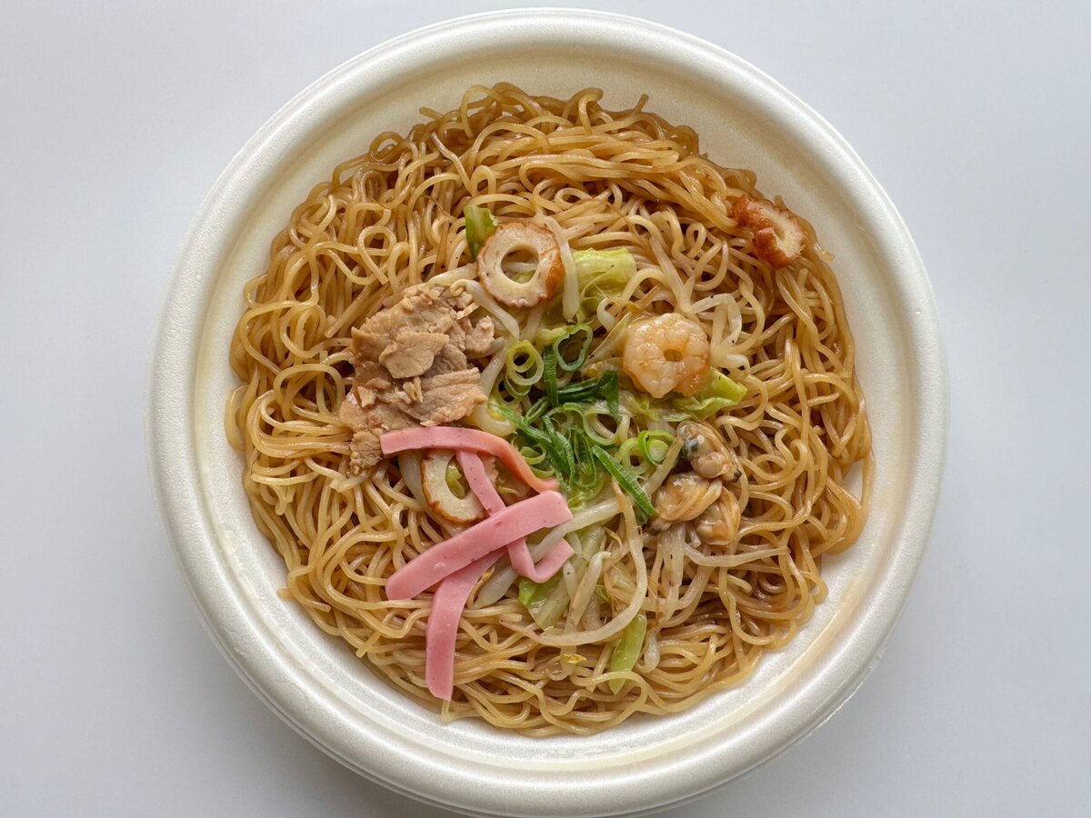 福岡天神の行列店「Shin-Shin」店主監修の焼きラーメン