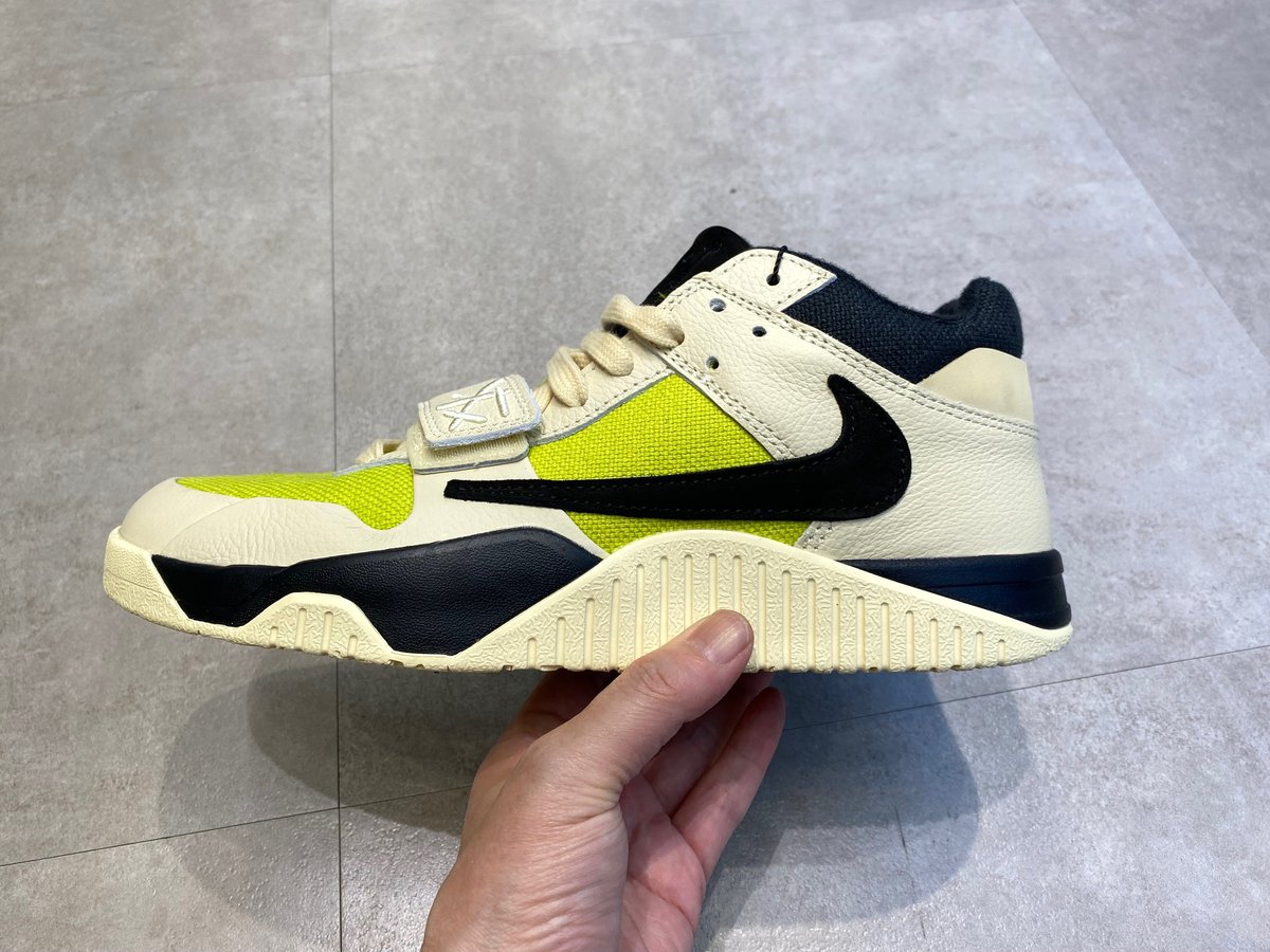Travis Scott × Nike（トラヴィススコット × ナイキ）のジョーダン ジャンプマンジャック TR CJ1 T-Rexx "ブライトカクタス"