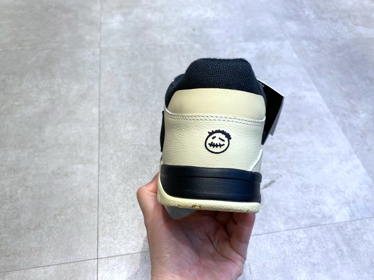 Travis Scott × Nike（トラヴィススコット × ナイキ）のジョーダン ジャンプマンジャック TR CJ1 T-Rexx "ブライトカクタス"