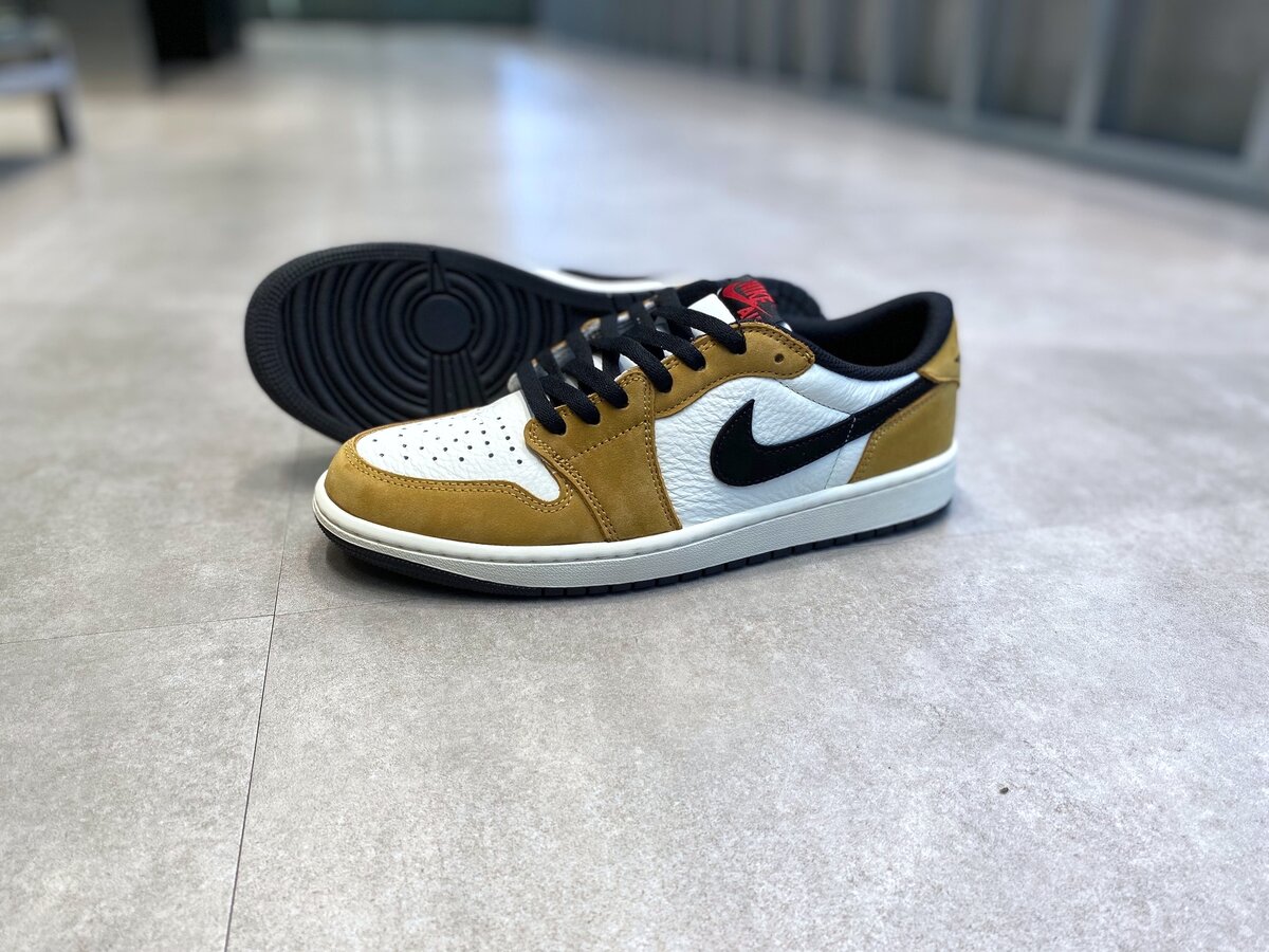 Nike（ナイキ）のエアジョーダン1 ロー OG 